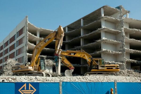Revolutionizing Demolition Planning and Safety with AI Technology