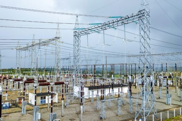 Harnessing AI for Optimizing Power Grid Efficiency